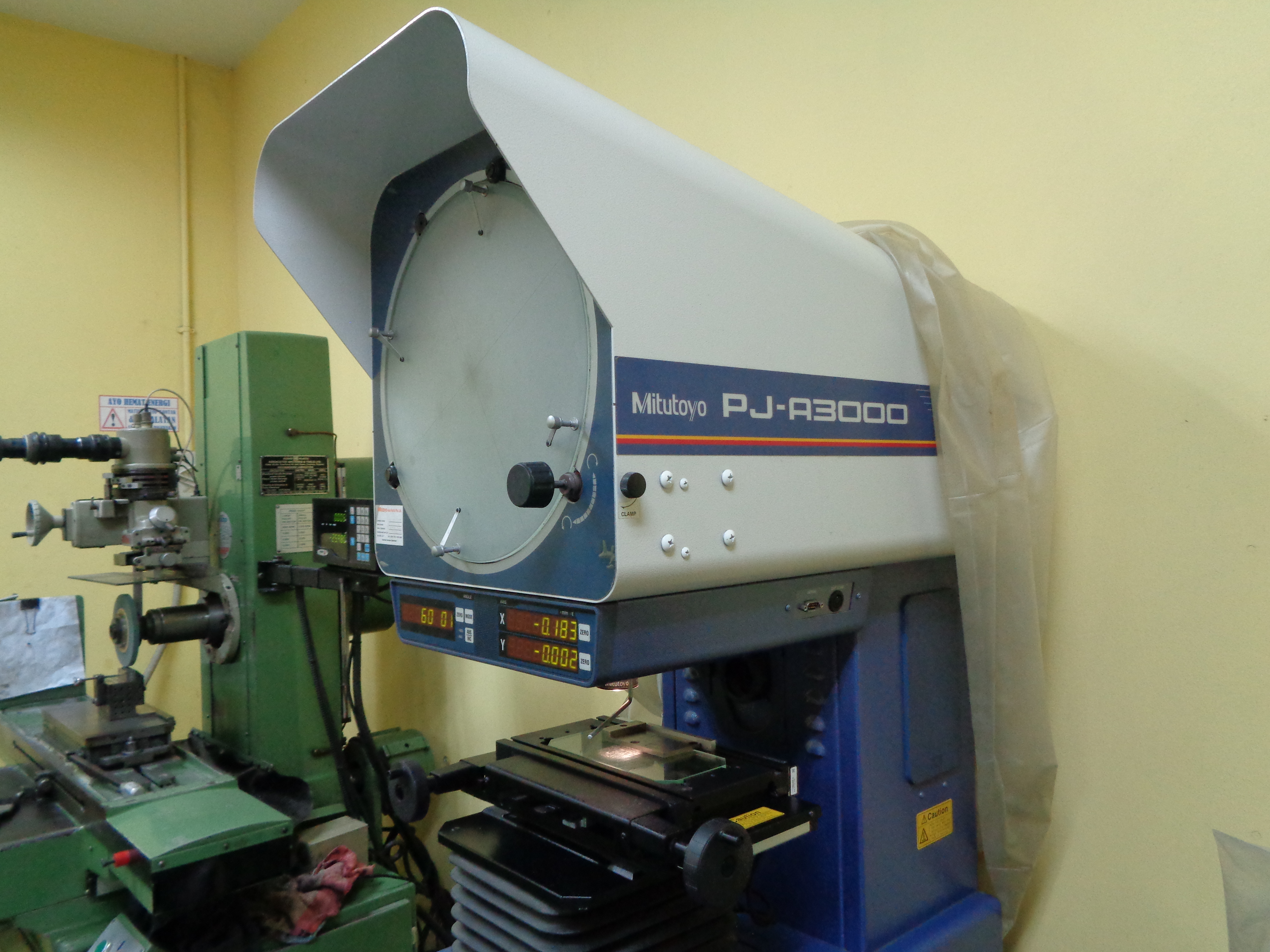 Profile Projection Brand Mitutoyo